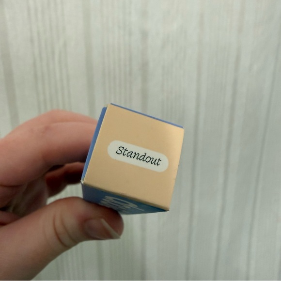 NIB✨ Alleyoop Game Face Second Skin Concealer in Standout - Picture 8 of 9